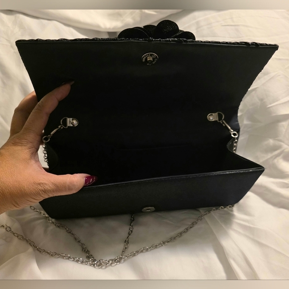 💫2 For $38💫 Bundle Corresponding Items For Deal!!! Clutch Trio Bags - Picture 4 of 15